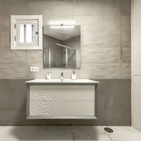 Modern In Parque Royal I, Playa Fanabe * Costa Adeje (Tenerife)